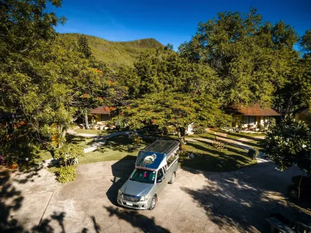 Warasin Resort Отели рядом с достопримечательностью «Остров принцессы Шамейшань»