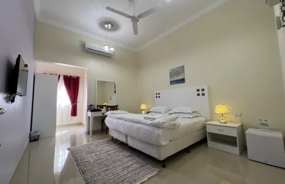 伊布拉廣場酒店