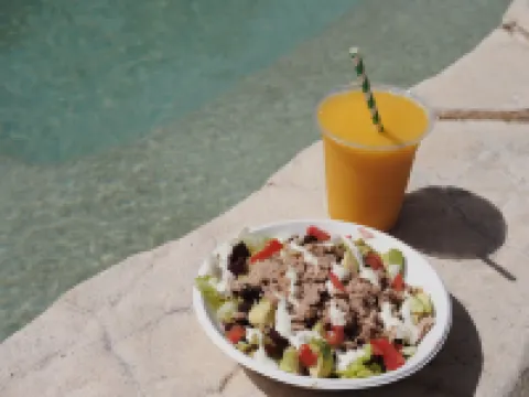 Backpackers in Paradise 18-35 Hostel