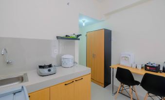Comfy Studio Bogorienze Resort Apartment Near the Jungle Fest by Travelio