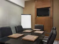 Howard Johnson by Wyndham Abu Dhabi Hotels near Gold Souk