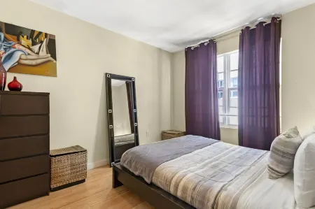 Apartment on the Beach Отели рядом с достопримечательностью «Art Center - Richard Shack Gallery»