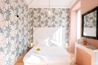 Hotel Lemon Hotels in Menton