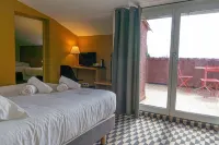 La Maison des Ocres - Provence Hotels in Joucas