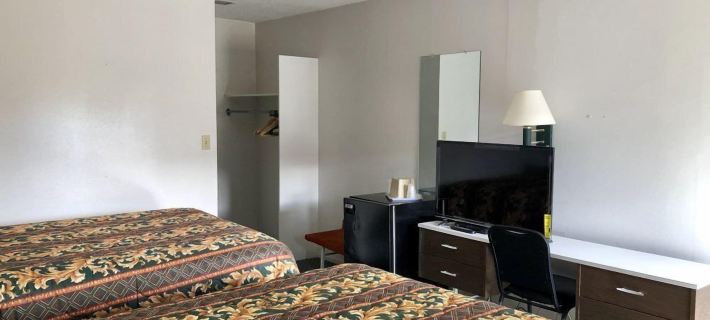 Imperial Inn Hotels in Cascade County