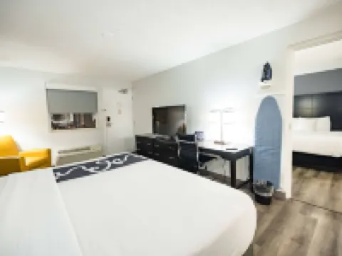 ลากินตาอินน์ บายวินด์แฮม แทมปา ใกล้บุชการ์เด้นส์ โรงแรมในแทมปา