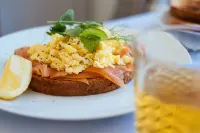 Ty Afon - River House - breakfast