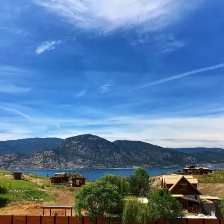 Wesbert Winery & Guest Suites