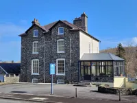 LLys Aeron "The Little Hotel"