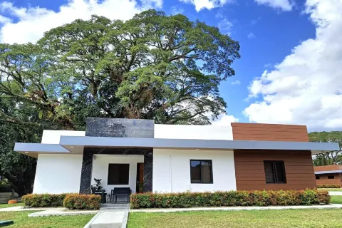 極光別墅及小屋度假村