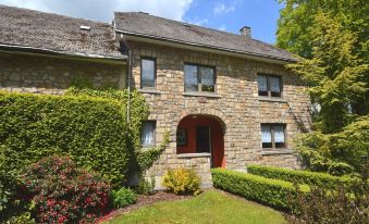 Cosy Holiday Home with Sauna, Terrace