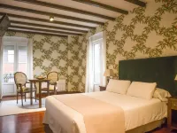 Hotel A Casa Do Rio Hotels in Caldas