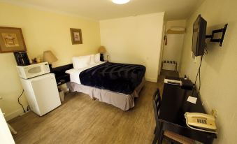 Creston Valley Motel