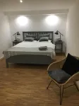 Haus & Hof Guest House