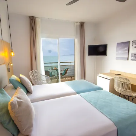 Hotel Monterrey Roses by Pierre & Vacances
