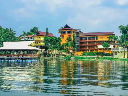 Dolores Lake Resort Отели в г. Lake Sebu