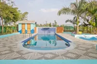 Royal Hills Resort Hotels in Durshet