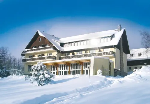 호텔 하우스 암 아호른 팔켄슈타인 호텔