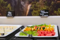 Bohemia Inn Hotel - Breakfast