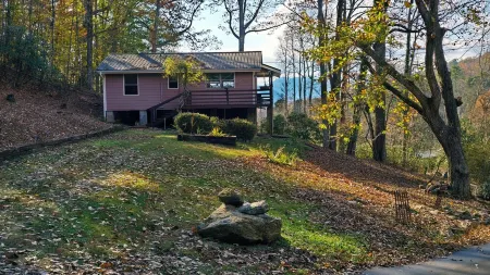 Nantahala Nookie Nook: A Playful Retreat w/Stunning Long-Range mt Sunset Views
