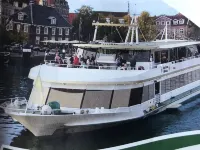 Small and cozy holiday home. Quiet Location Hotels in Bunde