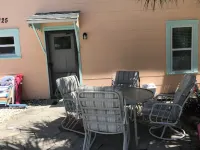COZY BEACH HOUSE 1 BEDROOM - Apartments