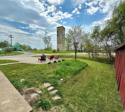 The Mercantile on the Katy Trail فنادق في Hermann