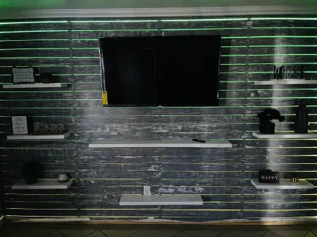 Hidden Gem Downtown Florence - Near UNA Отели рядом с достопримечательностью «Publix Super Market at Renaissance City Center»