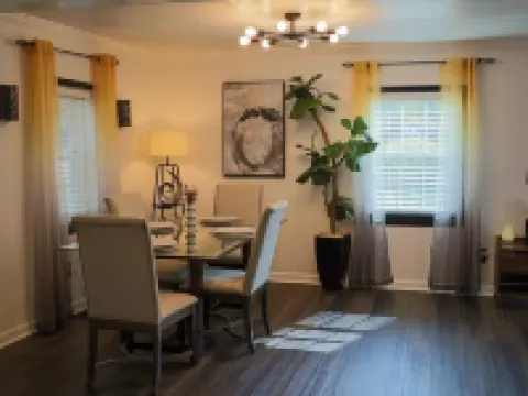 Beautiful Home At Downtown Apex Hotels in Apex