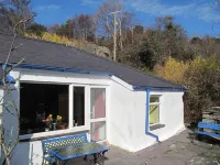 Traditional stone built cottage with fantastic view of lake and mountains Hotels near Pen y Pass Warden Centre