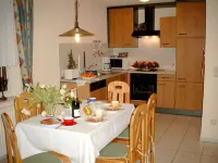 Semi-detached house (four stars, 75m²), approx. 300 m to the bathing lake