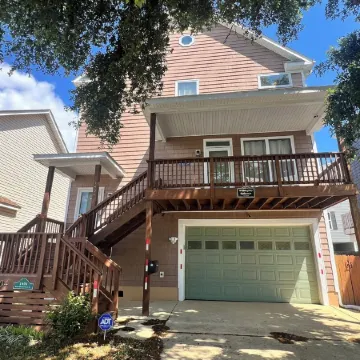 Ocean View Beach House. Sleeps 8 Coastal Luxe. Seabreeze!