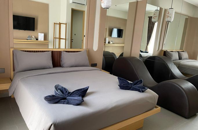 T - Hotel