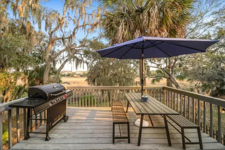 Retro Game Room and Upper Deck View - Charming Serene Haven