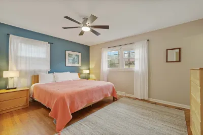 3BR Ranch in Durham Hotels near WORD OF FIRE CHRISTIAN UNIVERSITY
