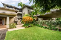 Luxurious Amenities and Daily Activities - Stunning Ocean View Retreat