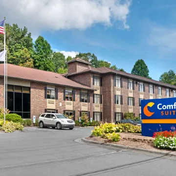 Comfort Suites Boone - University Area