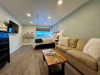 Heated Saltwater Pool and Cozy Convenience - Charming Killington Hideaway فنادق في كيلنغتون