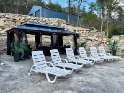 Private Retreat For You w/HEATED Pool, Private Dock,  Activity gym, 100 acres!