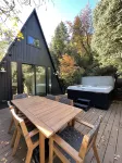 Sundance A-Frame 5 Min Walk to Resort & XL Hot Tub Hotel di Utah County