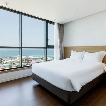 Lemain Hotel Отели рядом с достопримечательностью «Пляж Хёпчже»