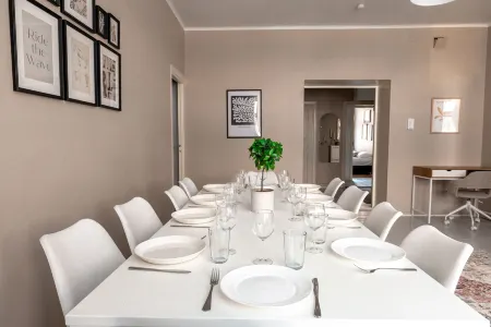 2Ndhomes Bright & Spacious 5Br Apartment