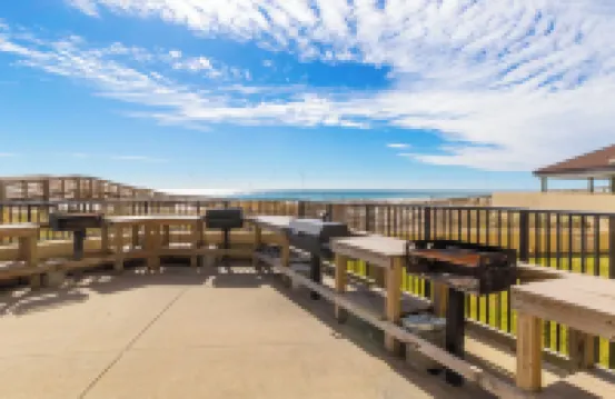 鳳凰二海濱公寓