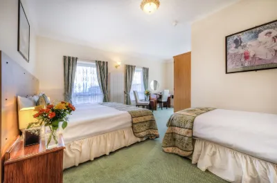 The Dolphin Hotel Các khách sạn ở 