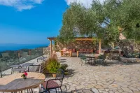 Apolis Villas & Suites Resort