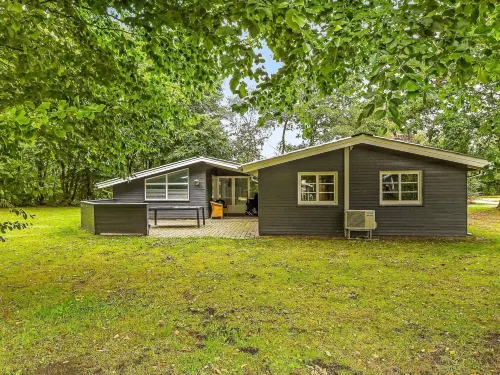 豪華度假屋帶泳池 - 由Traum Ferienwohnungen提供