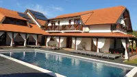 House Tina Hotels in Grabovac