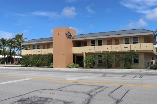 Curtis Inn & Suites Hotels in Hallandale Beach