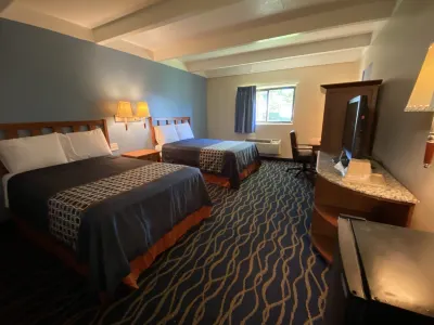 Economy Inn North Randall Hotels in Solon