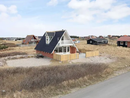 5 Person Holiday Home in Harboore-by Traum